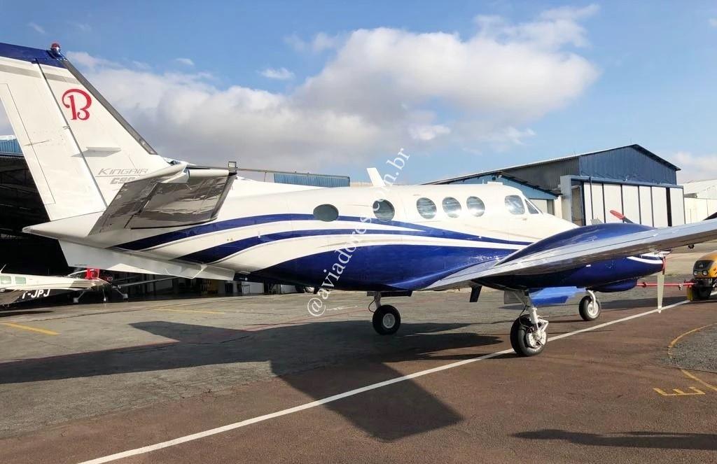 Avião-King-Air-C90-a-venda-aviadores 4.1